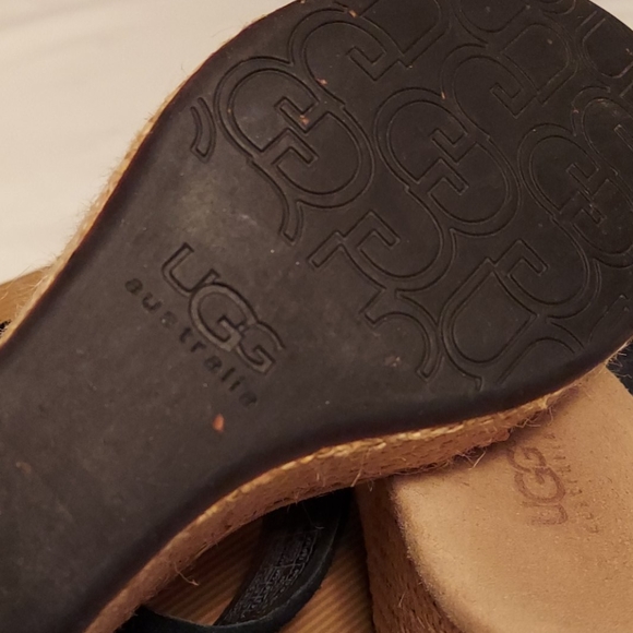 UGG Zamora BLK - Picture 4 of 5